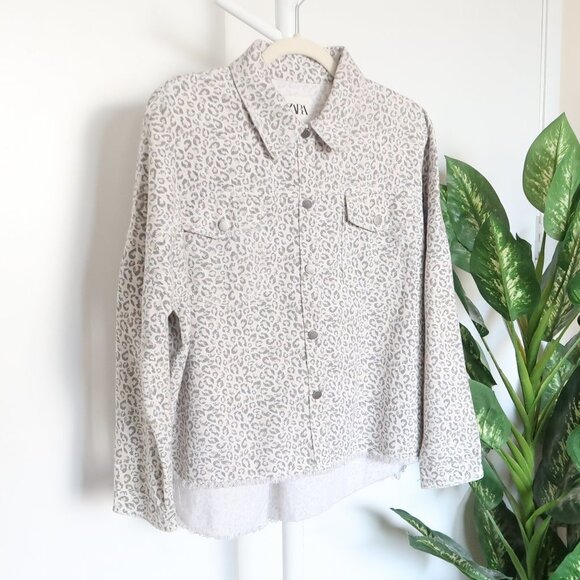 Zara Leopard / Animal Print Long Sleeve Denim Jacket / Long Sleeve Over-Shirt S - Picture 9 of 11